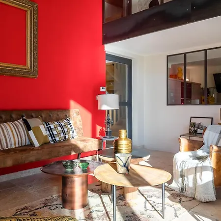 Guest house La Cour Des Sens Lagnes