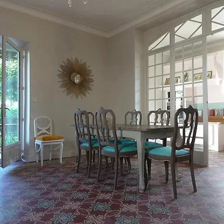 La Cour Des Sens Guest house 3*