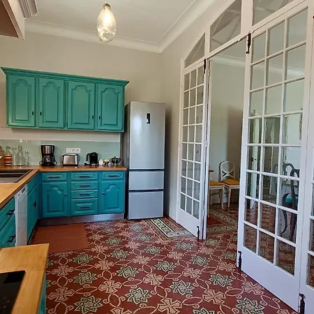 La Cour Des Sens Guest house Lagnes
