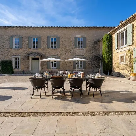 Guest house La Cour Des Sens 3*